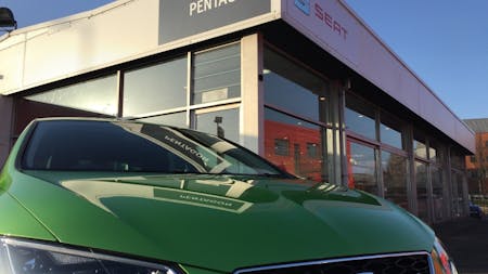 Pentagon Open New SEAT Dealership In Oldham