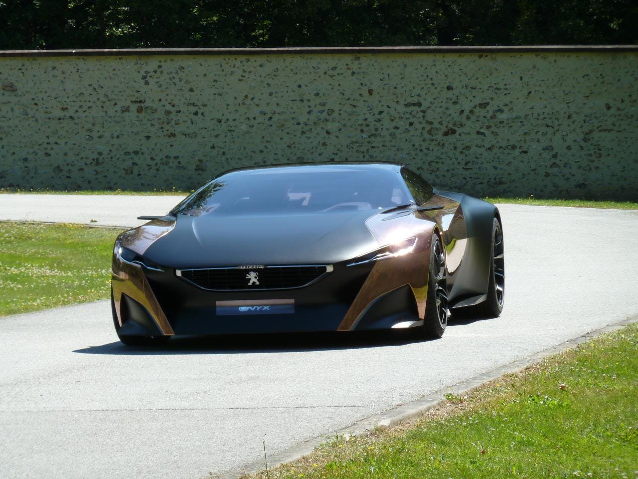 Peugeot Premiers ‘Design & Driving’ Marketing Campaign