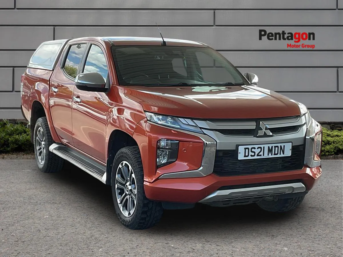 MITSUBISHI L200