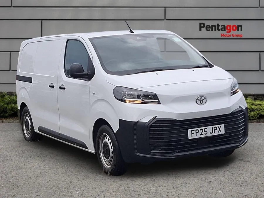TOYOTA PROACE