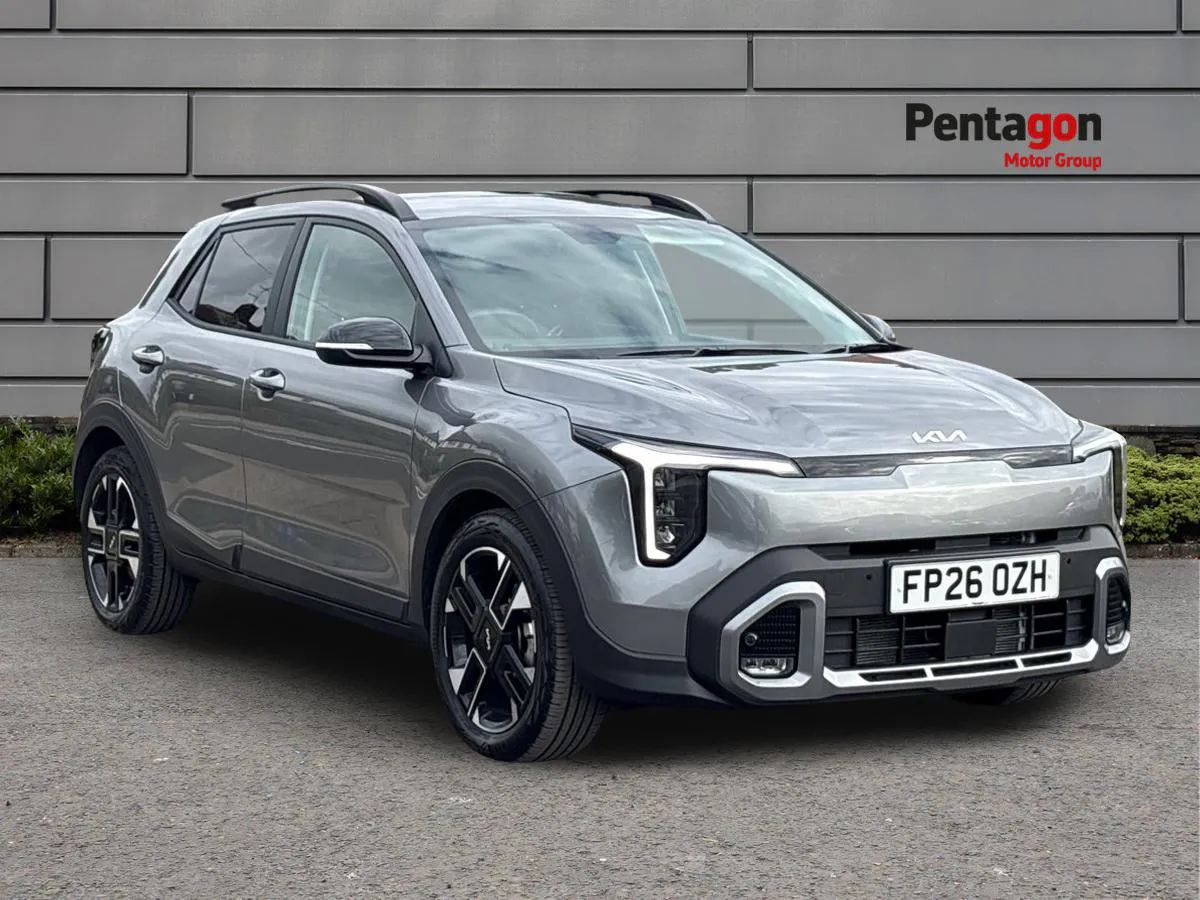 Kia Stonic listing photo