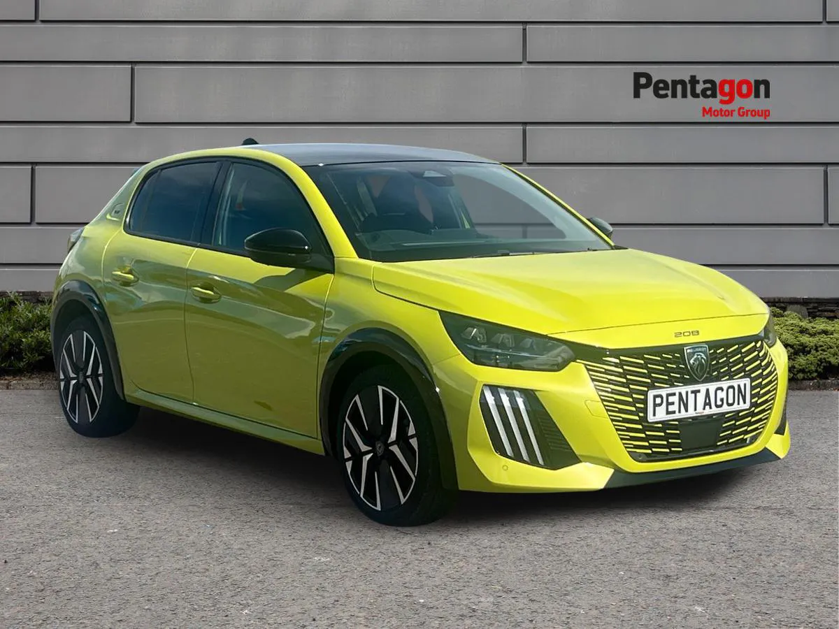 PEUGEOT 208