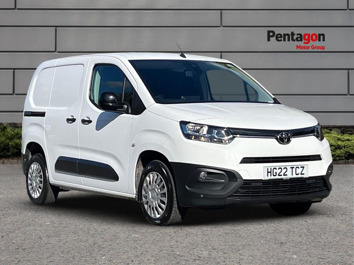 2022 TOYOTA PROACE CITY