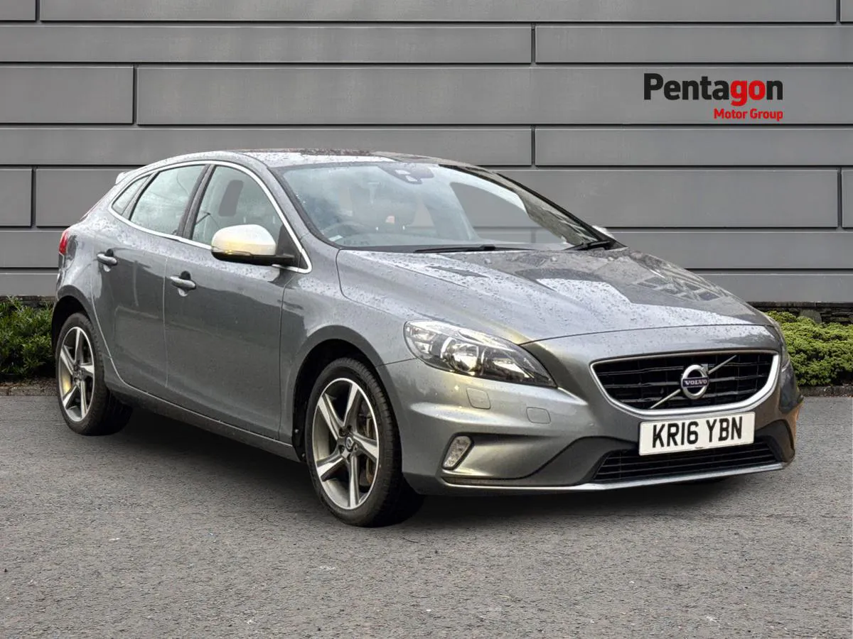 VOLVO V40
