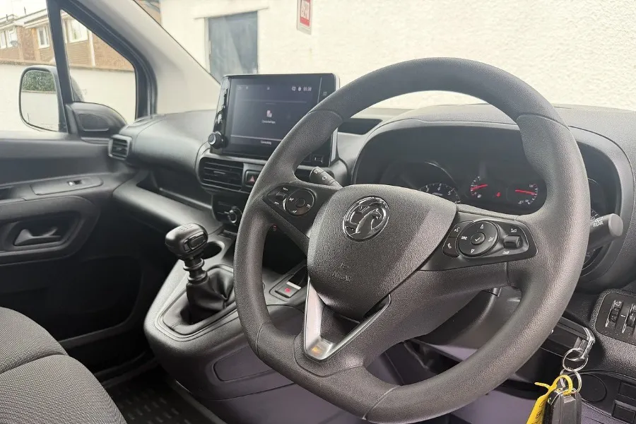 VAUXHALL COMBO
