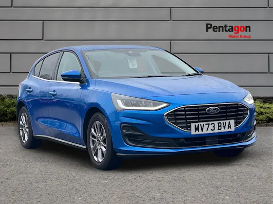 FORD FOCUS 1.0T ECOBOOST TITANIUM HATCHBACK 5DR PETROL MANUAL EURO 6 S S 125... image 1