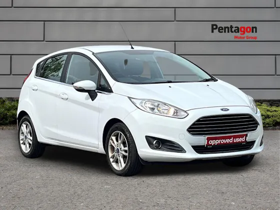 2015 FORD FIESTA 1.25 ZETEC HATCHBACK 5DR PETROL MANUAL EURO 6 82 PS 1.25 PETROL... photo