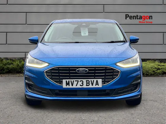 FORD FOCUS 1.0T ECOBOOST TITANIUM HATCHBACK 5DR PETROL MANUAL EURO 6 S S 125... image 13