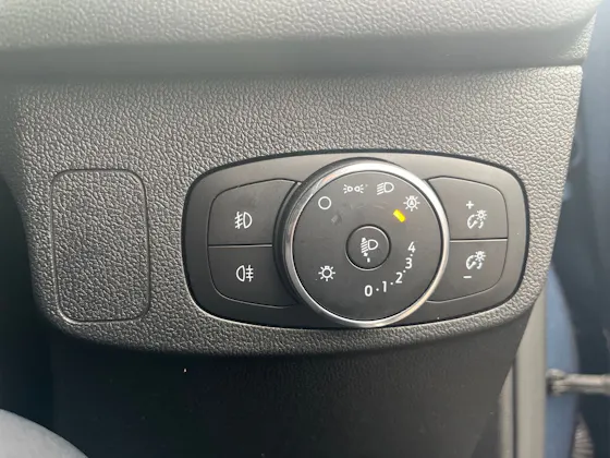 FORD FOCUS 1.0T ECOBOOST ST LINE X HATCHBACK 5DR PETROL MANUAL EURO 6 S... image 17