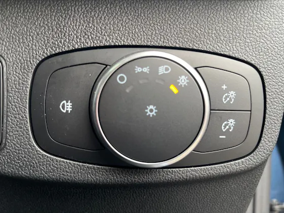 FORD FOCUS ESTATE 1.0T ECOBOOST MHEV ACTIVE X ESTATE 5DR PETROL HYBRID DCT EURO... image 17