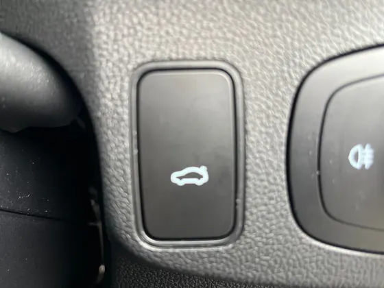 FORD FOCUS ESTATE 1.0T ECOBOOST MHEV ACTIVE X ESTATE 5DR PETROL HYBRID DCT EURO... image 18