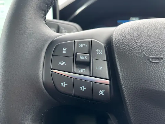 FORD FOCUS ESTATE 1.0T ECOBOOST MHEV ACTIVE X ESTATE 5DR PETROL HYBRID DCT EURO... image 21