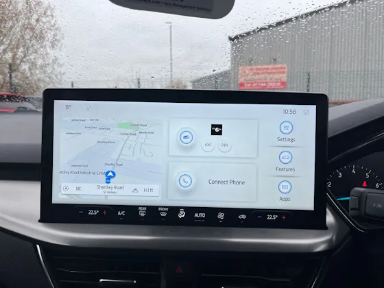 FORD FOCUS 1.0T ECOBOOST TITANIUM HATCHBACK 5DR PETROL MANUAL EURO 6 S S 125... image 21