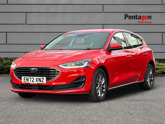 FORD FOCUS 1.0T ECOBOOST TITANIUM HATCHBACK 5DR PETROL MANUAL EURO 6 S S 125... image 3