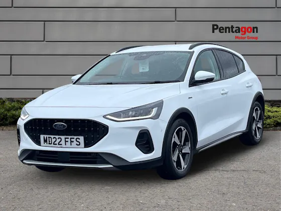 FORD FOCUS 1.0T ECOBOOST ACTIVE HATCHBACK 5DR PETROL MANUAL EURO 6 S S 125... image 3