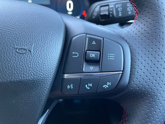 FORD FOCUS ST LINE 1.0L ECOBOOST MHEV ST LINE 125PS HATCHBACK 1.0 PETROL 125PS... image 31