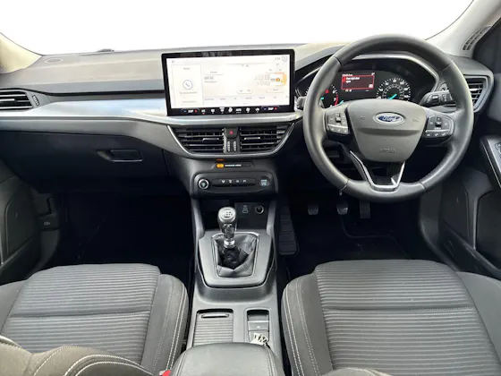 FORD FOCUS 1.0T ECOBOOST TITANIUM HATCHBACK 5DR PETROL MANUAL EURO 6 S S 125... image 6